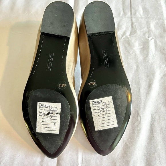 Vince Camuto Size 6 Jemilla Ballet Flat Beige Tan Nude Embossed Leather Shoes - Picture 11 of 15